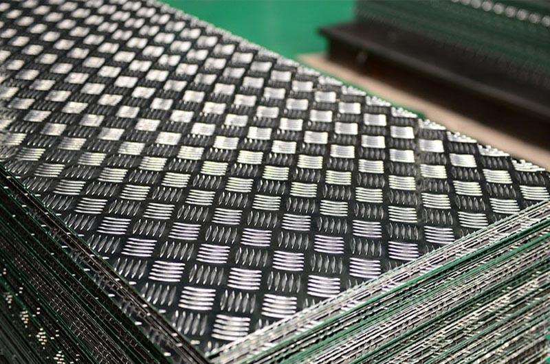 4017 Aluminum Diamond Tread Plate