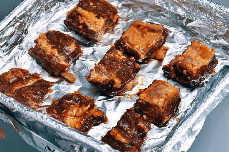 Food grade aluminum foil for oven use