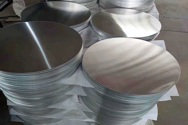 Deep drawing 1060 aluminum disc